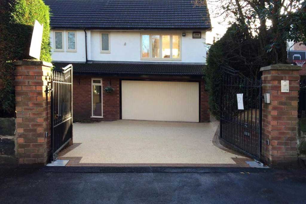 Resin Bound driveway in Glasgow by Burgh Resin